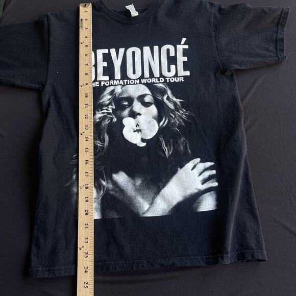 Beyoncé Shirt Mens Small Black The Formation World Tour Concert Dates Tee - Picture 9 of 10